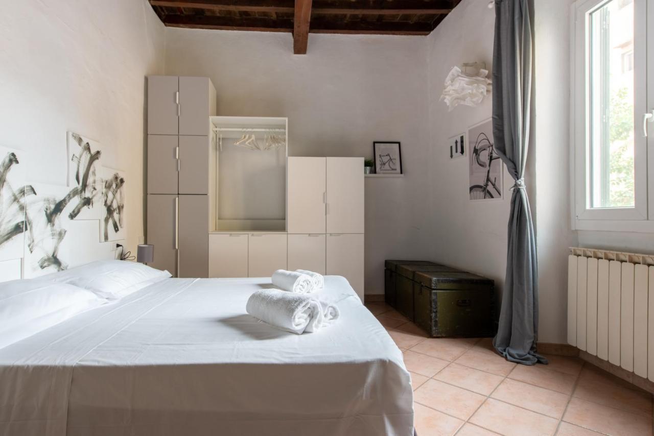 2 Rooms Next To A Market And Piazza Santa Croce - Homeunity Firenze Eksteriør billede