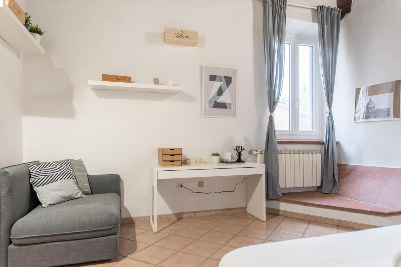 2 Rooms Next To A Market And Piazza Santa Croce - Homeunity Firenze Eksteriør billede