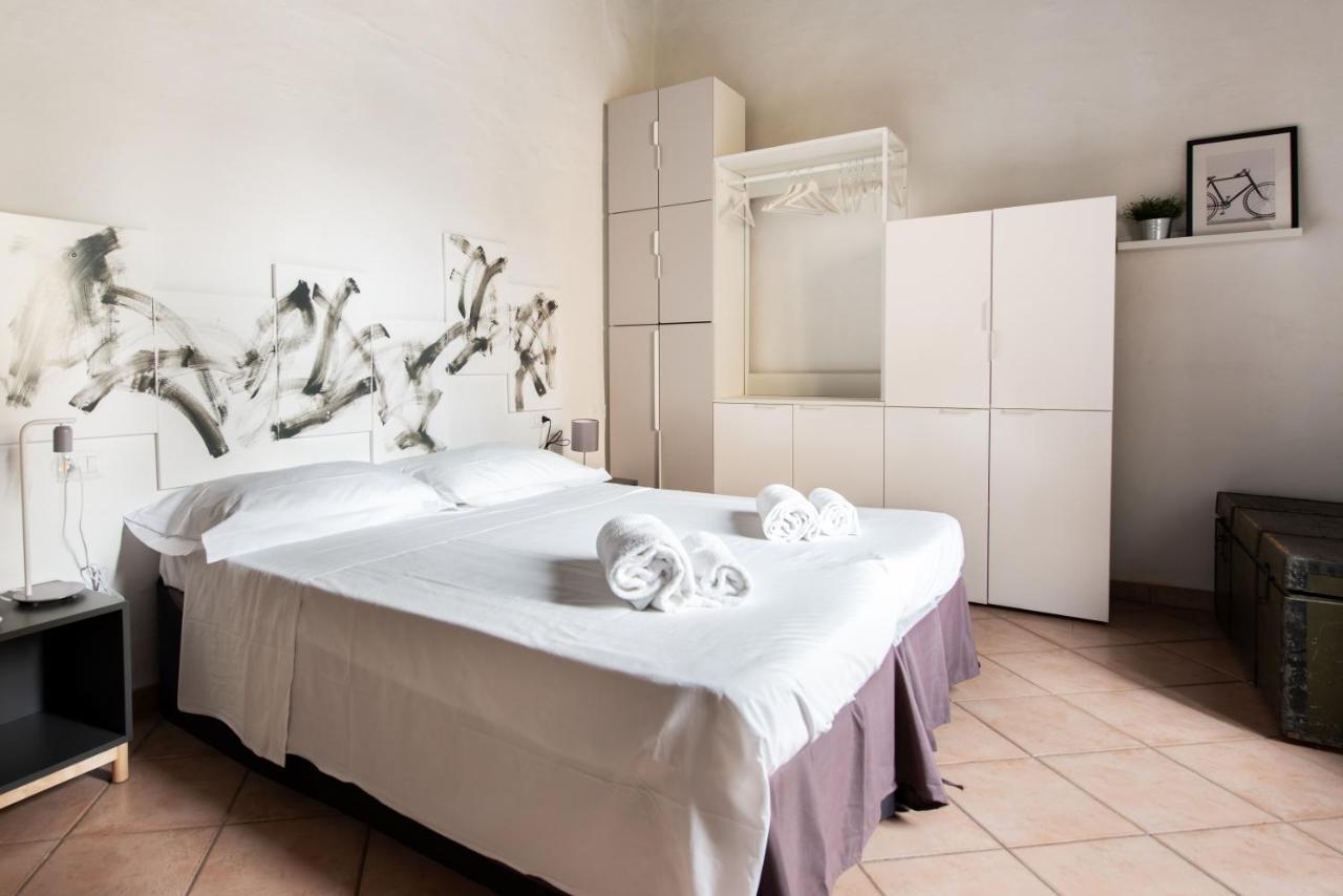 2 Rooms Next To A Market And Piazza Santa Croce - Homeunity Firenze Eksteriør billede